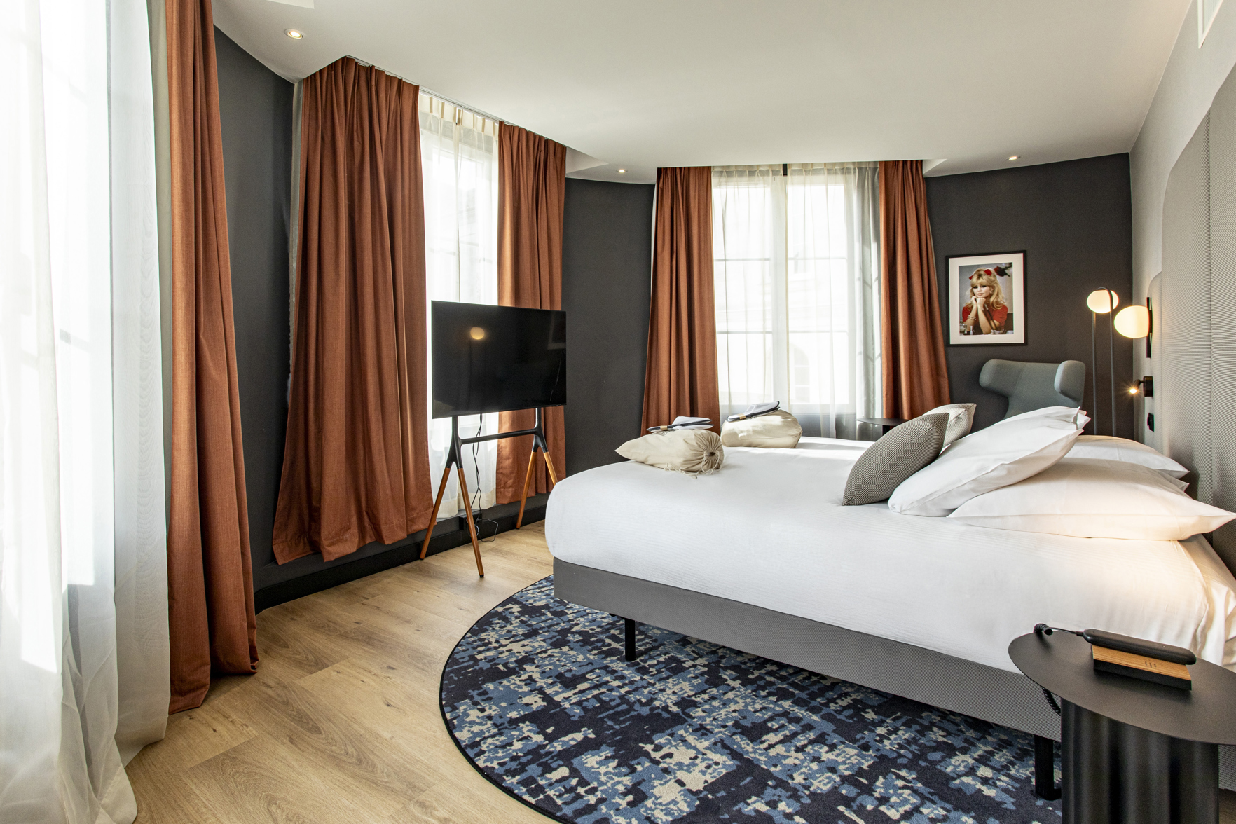 Mercure Angouleme Hotel de France - Tap to explore photos