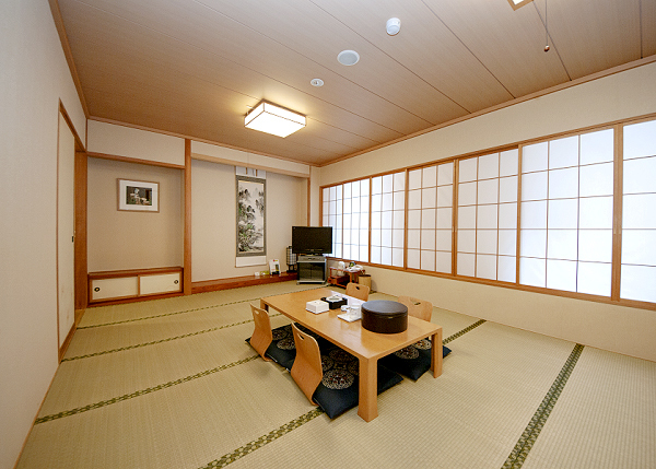 Others, Grand Hotel Fujika, Nayoro