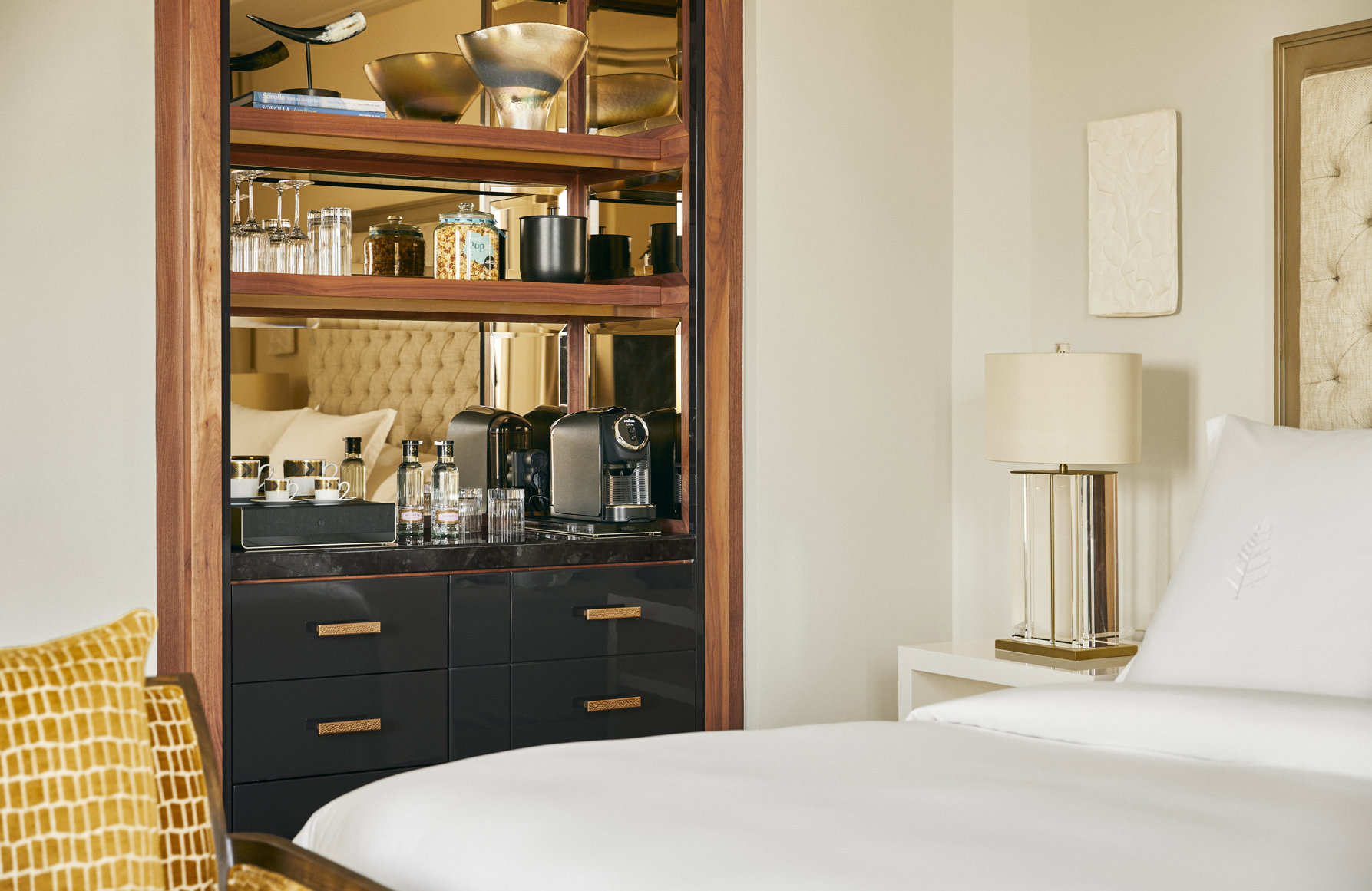 Four Seasons Hotel Madrid Room Type - Grand Premier Room Two Double