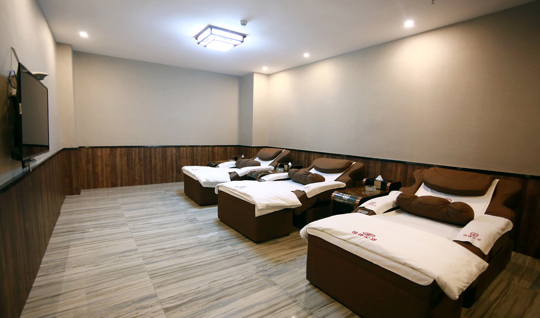 Jianguo Hotel photo 4