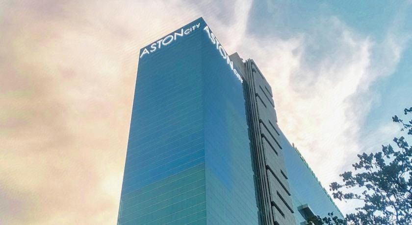 Aston Kemayoran City Hotel - Tap to explore photos