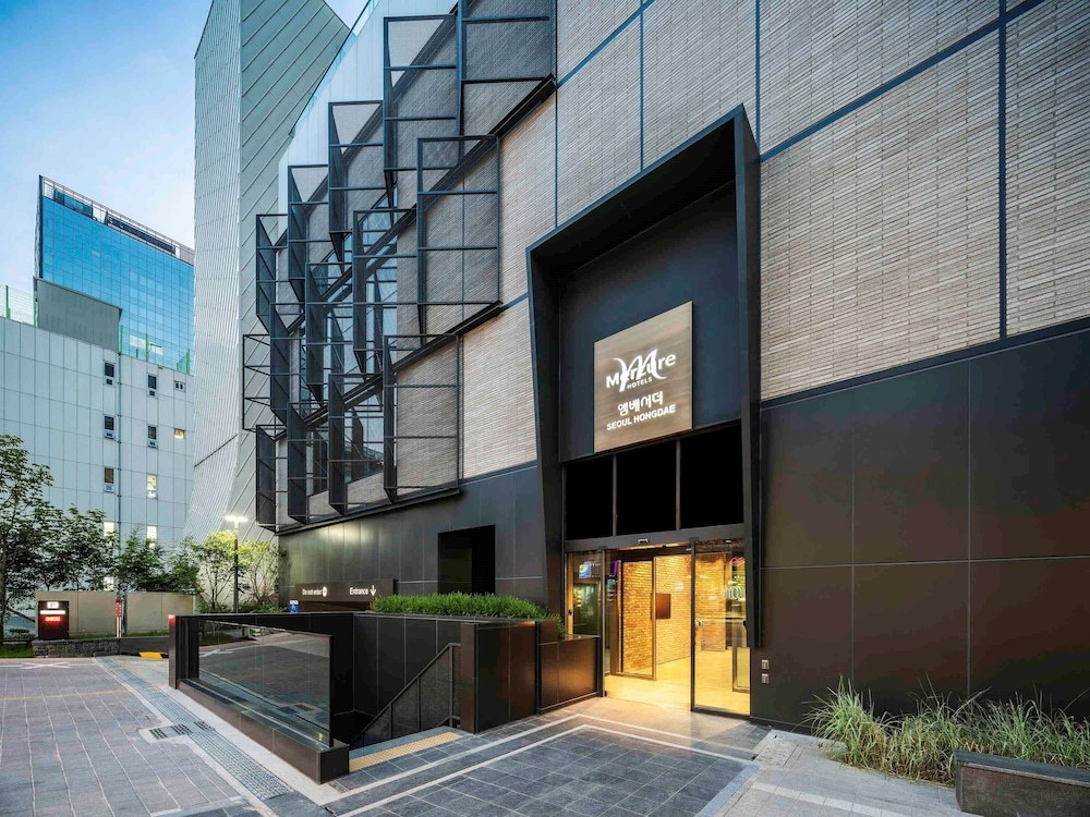 Hotel Exterior