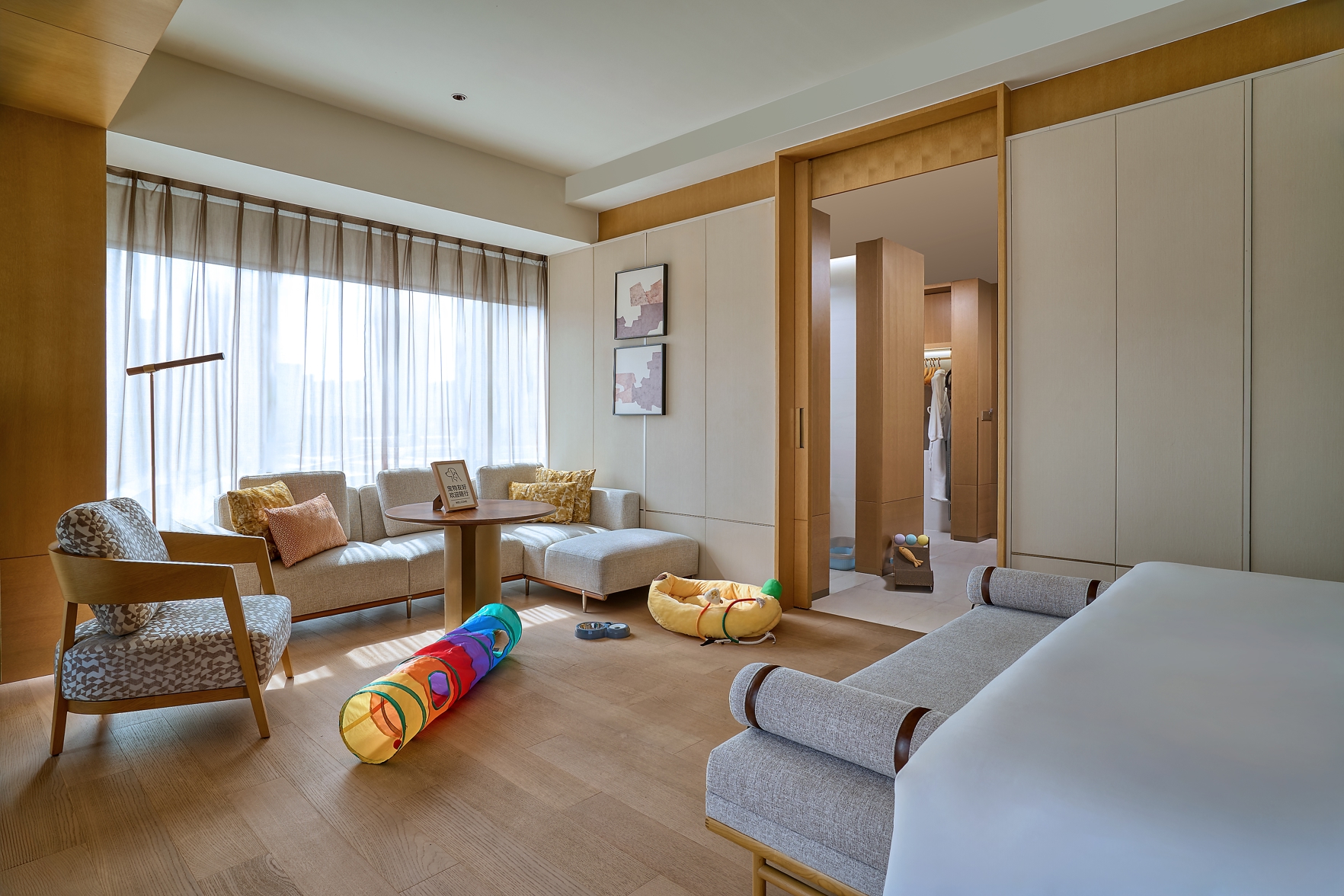 Hyatt Regency Ningbo Hangzhou Bay - Tap to explore photos