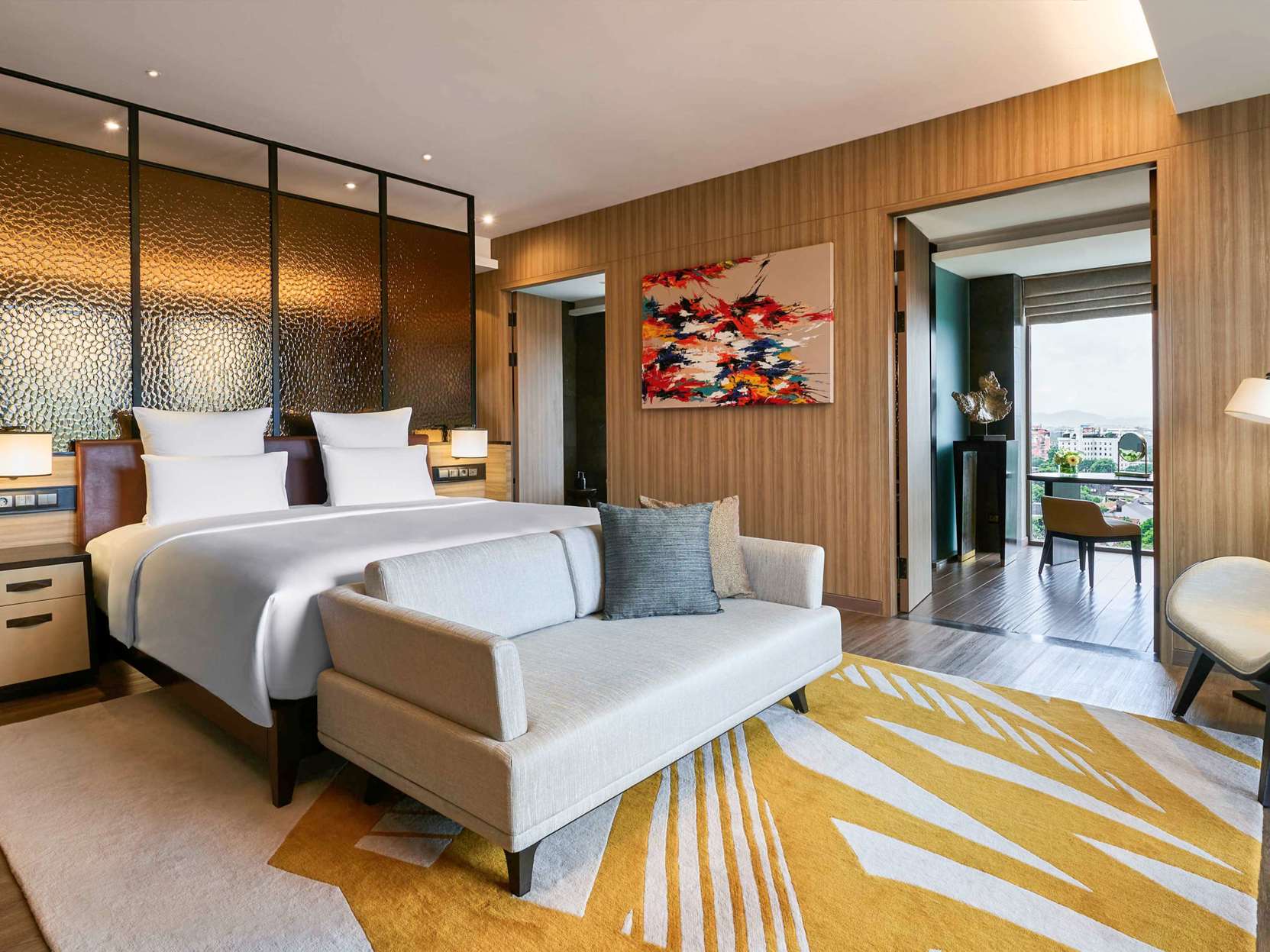 PULLMAN BANDUNG GRAND CENTRAL - Tap to explore photos
