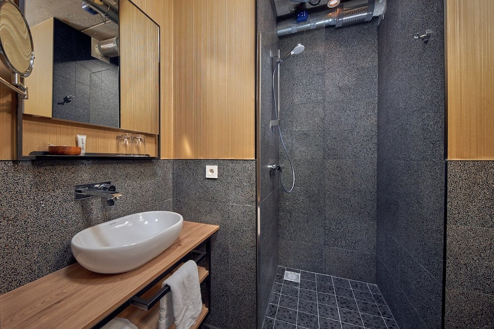 Bathroom:1000px