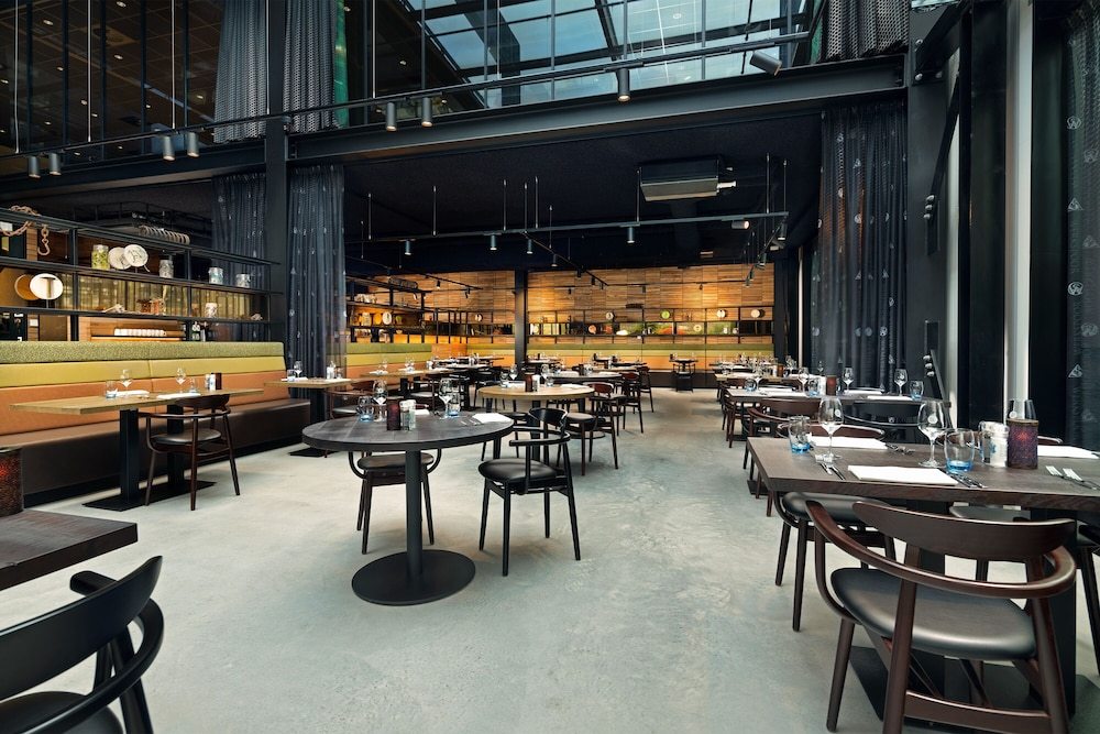 Restaurant:1000px