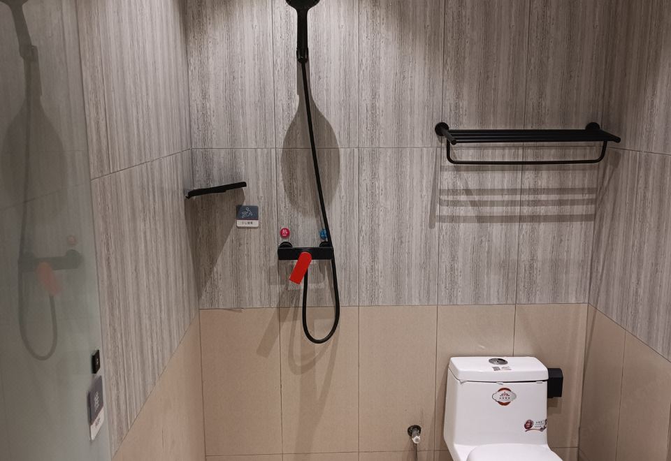 Shankee Hotel (Handan Feixiang Hanguangong Road) - Tap to explore photos