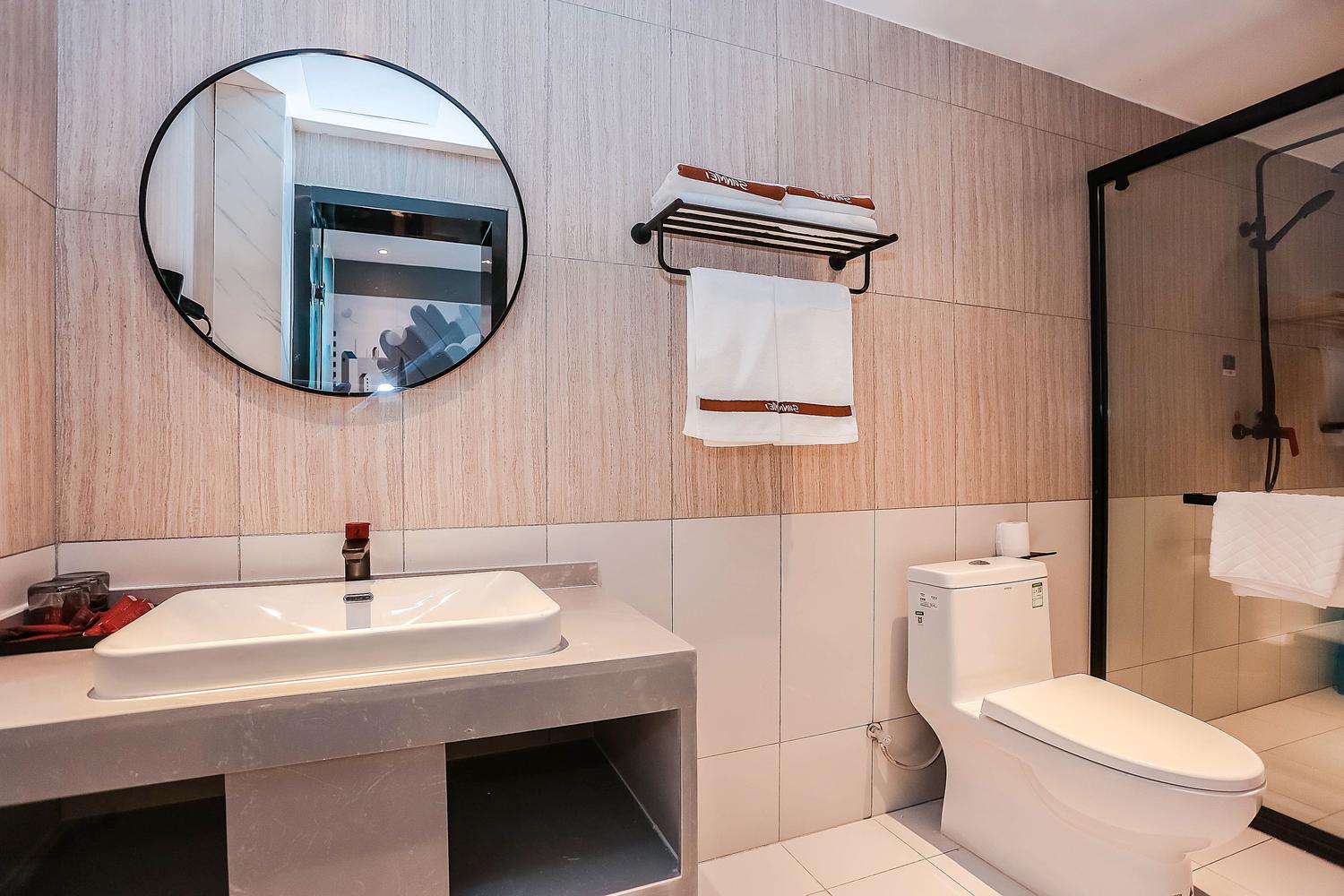 Shankee Collection Hotel (Ruyang Ziluo New Area) - Tap to explore photos