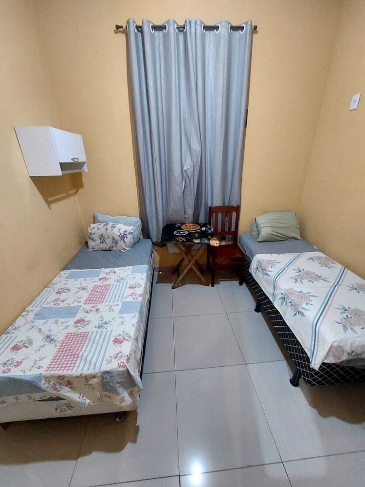 Room:1000px 4, Pousada Cantinho da Familia, Rio de Janeiro
