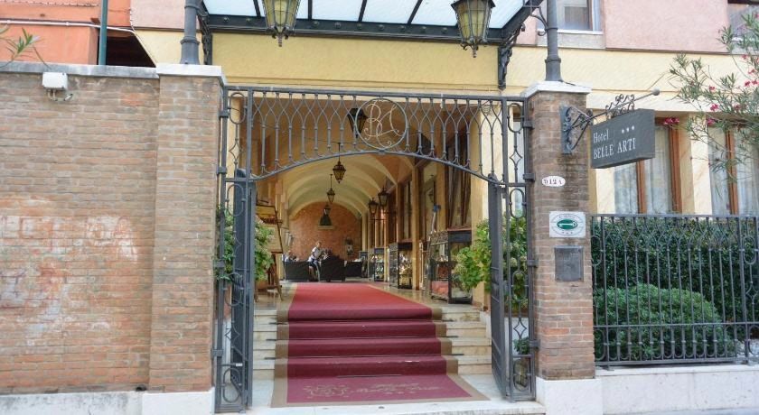 Belle Arti Hotel - Tap to explore photos