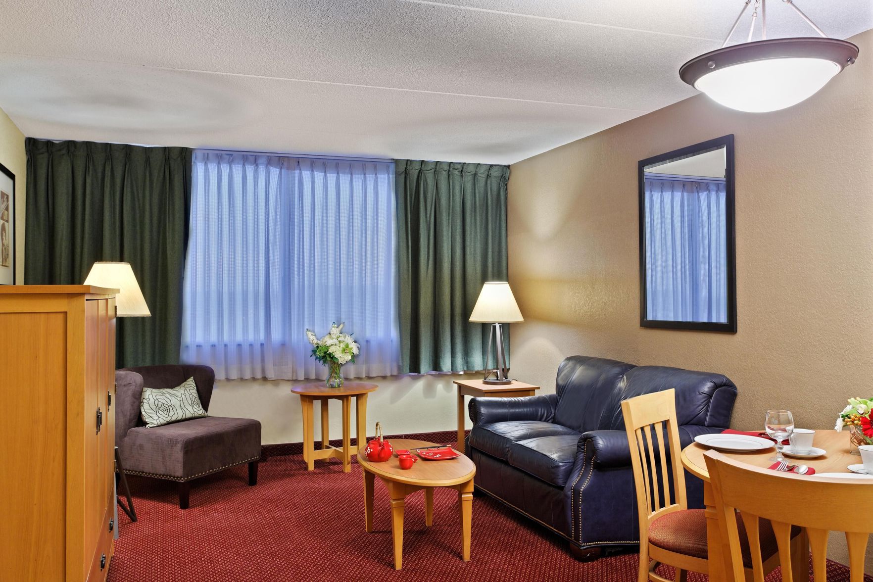 Millennium Hotel Maxwell House Nashville - Tap to explore photos