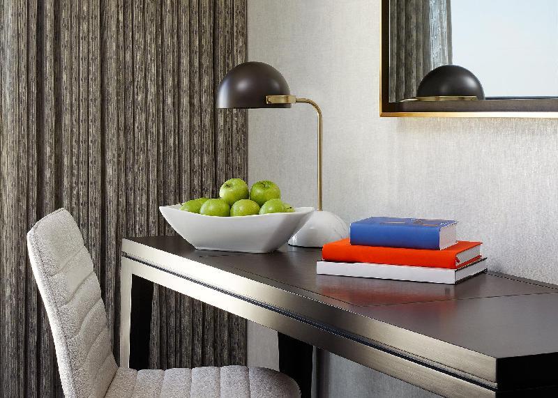 Hutton Hotel, Nashville, a Tribute Portfolio Hotel Room Type - Deluxe King Room