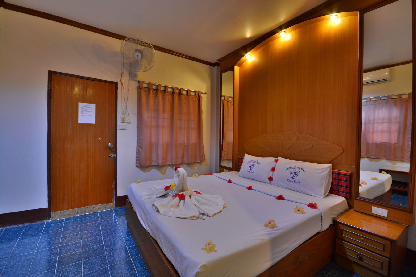 Diamond Cave Resort Room Type - Standard Bungalow