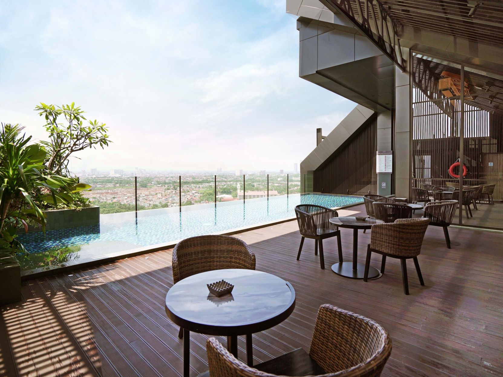 Mercure Tangerang Centre - Tap to explore photos