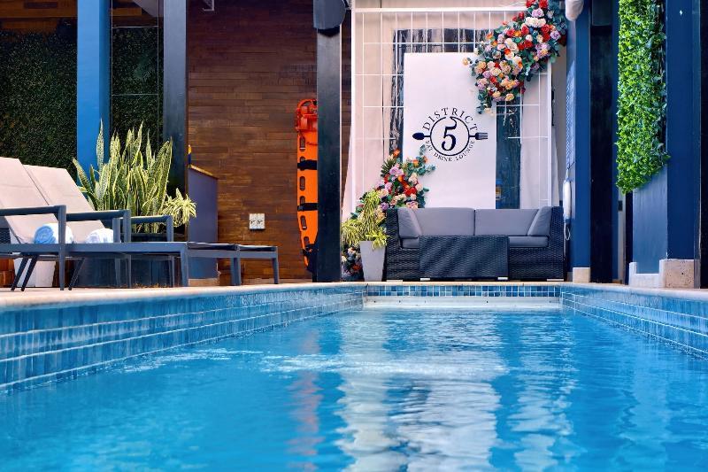 Fitness & Recreational Facilities