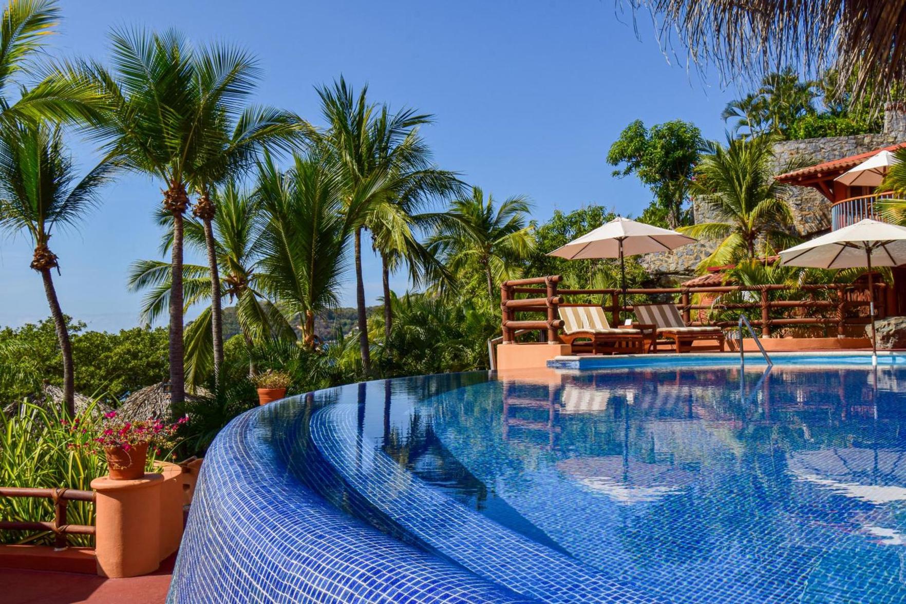 Others, Hilton Grand Vacations Club Zihuatanejo Mexico, José Azueta