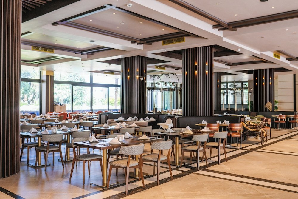 Restaurant:1000px