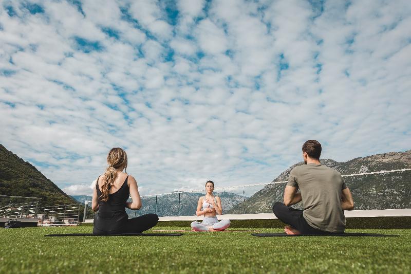 Fitness & Recreational Facilities