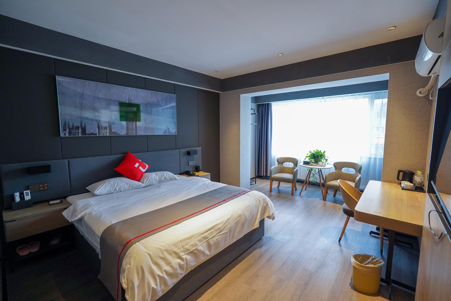 Shankee Hotel (Jinan Licheng Caishi) - Tap to explore photos