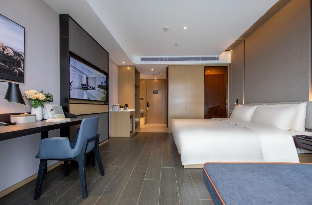 Hefei Feidong High Speed Rail Station Atour Hotel - Tap to explore photos