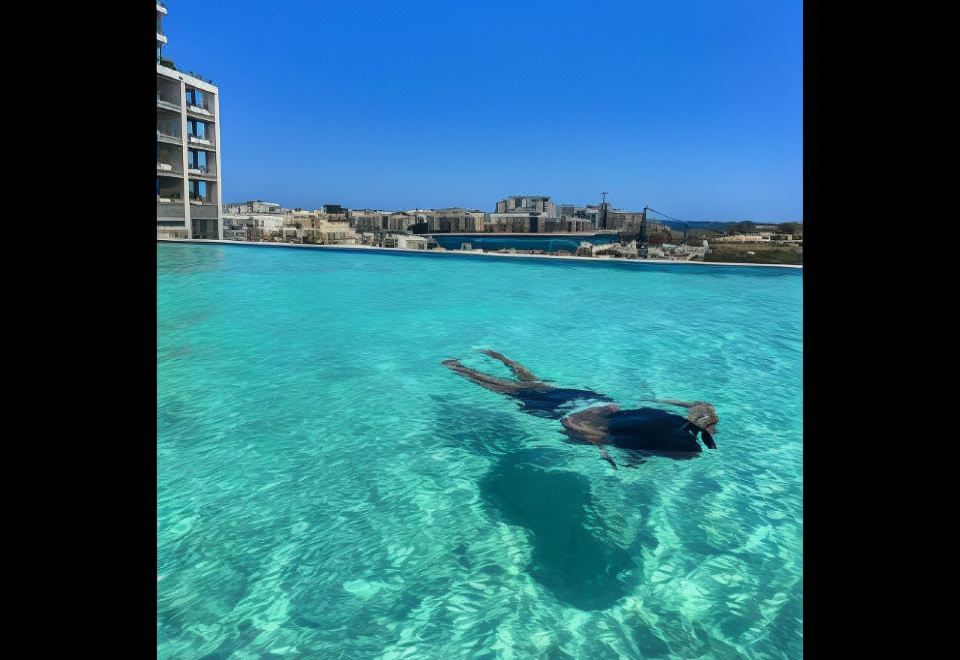 Outdoor Swimming Pool