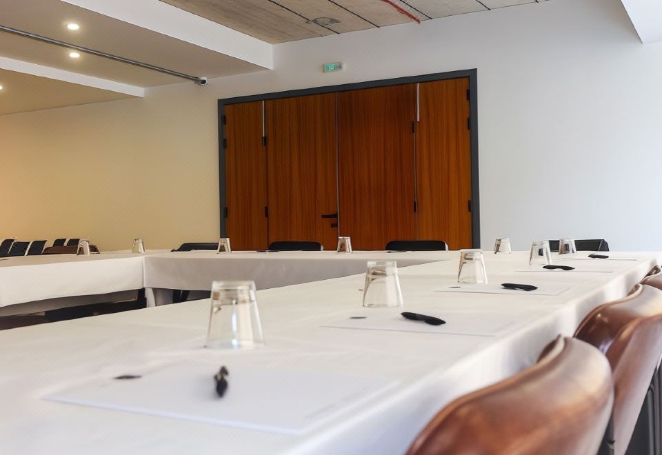 Meeting Rooms