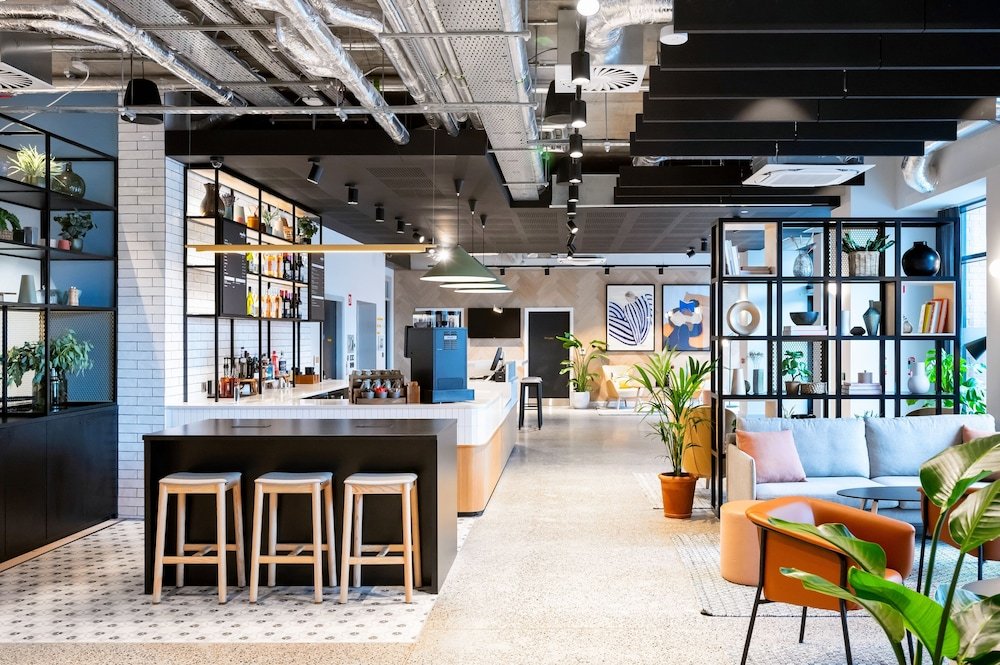 Lobby:1000px