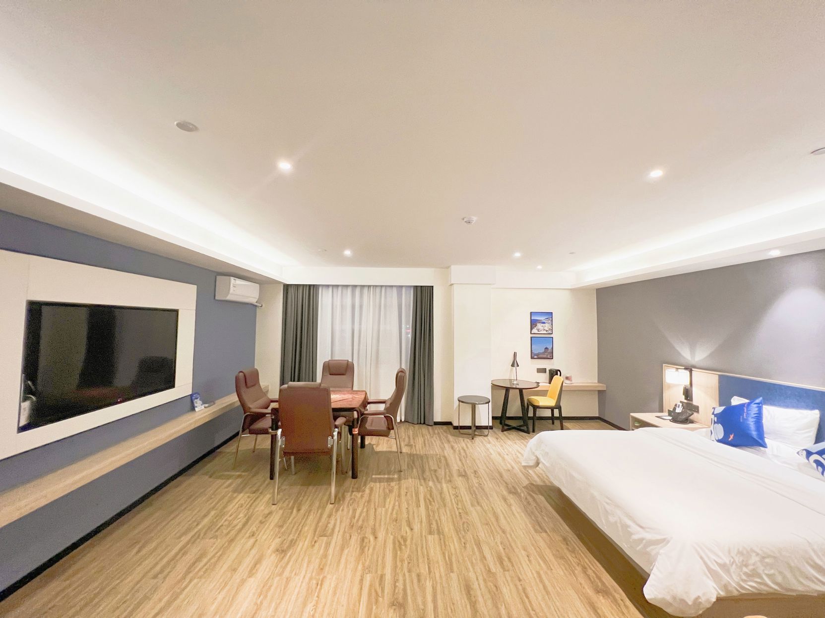 Yeste Hotel (Beihai Hepu High-speed Railway Station) - Tap to explore photos