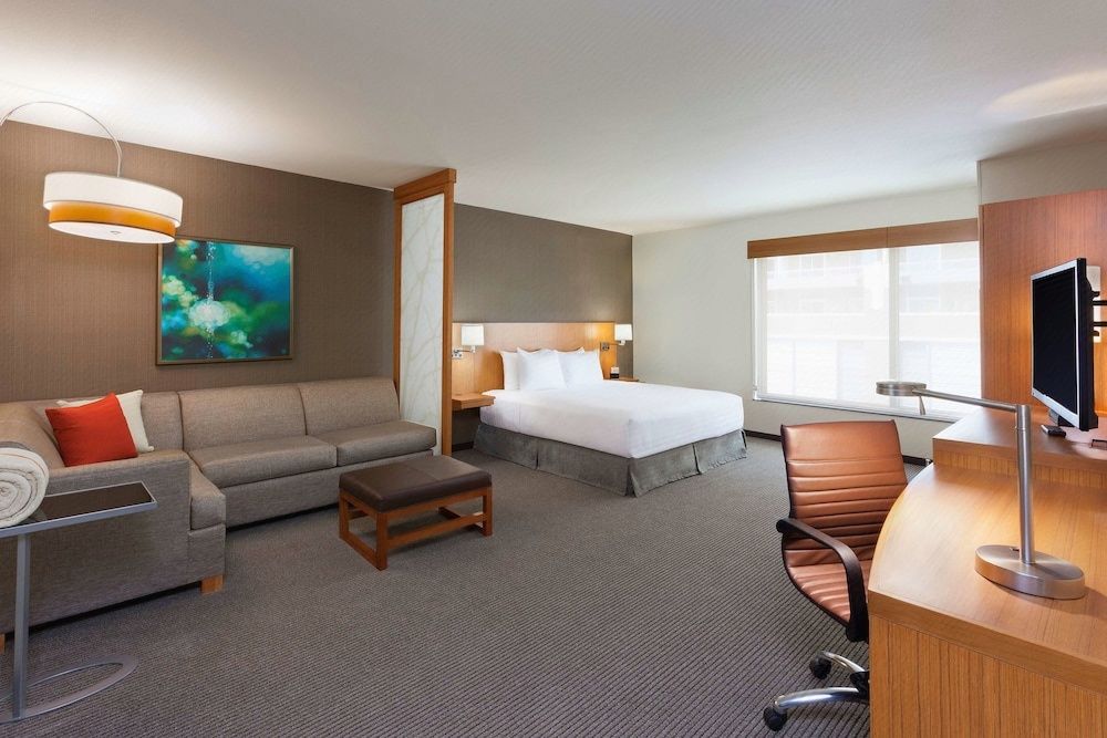 Hyatt Place Austin Downtown Room Type - King Room