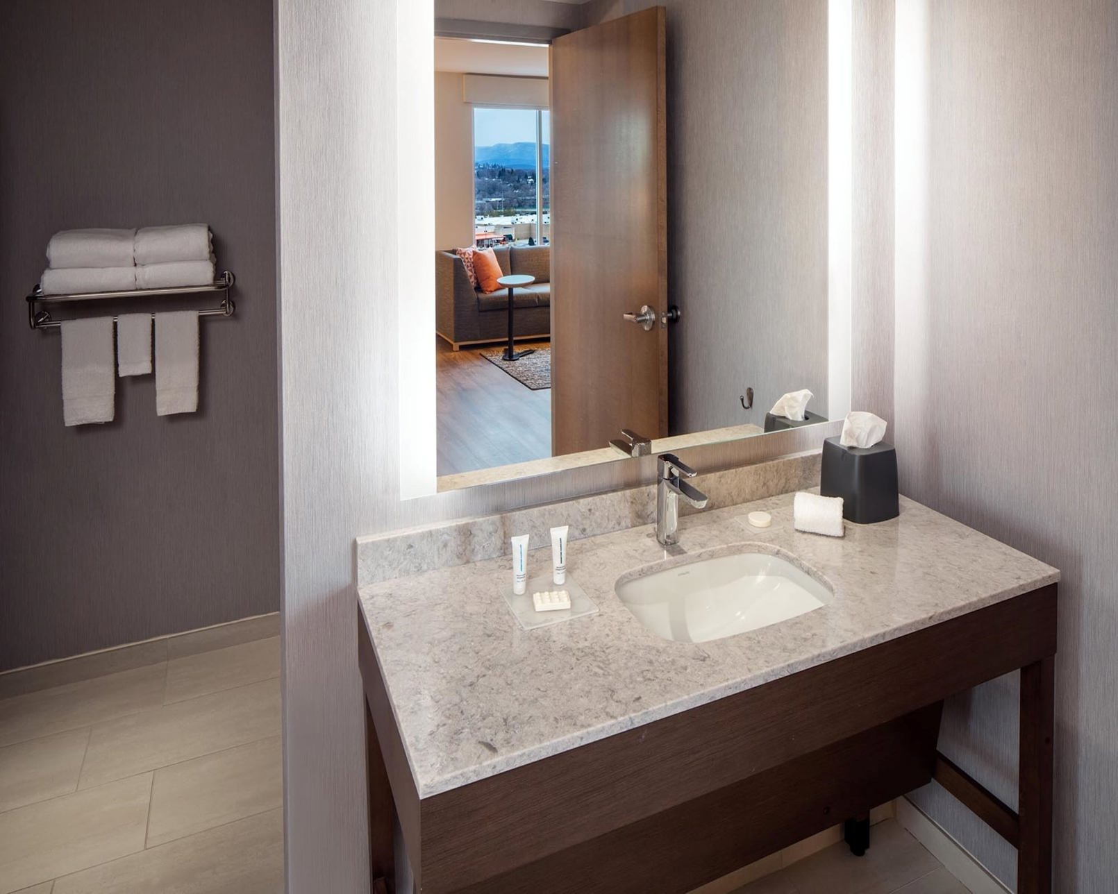 Hyatt Place Harrisonburg - Tap to explore photos