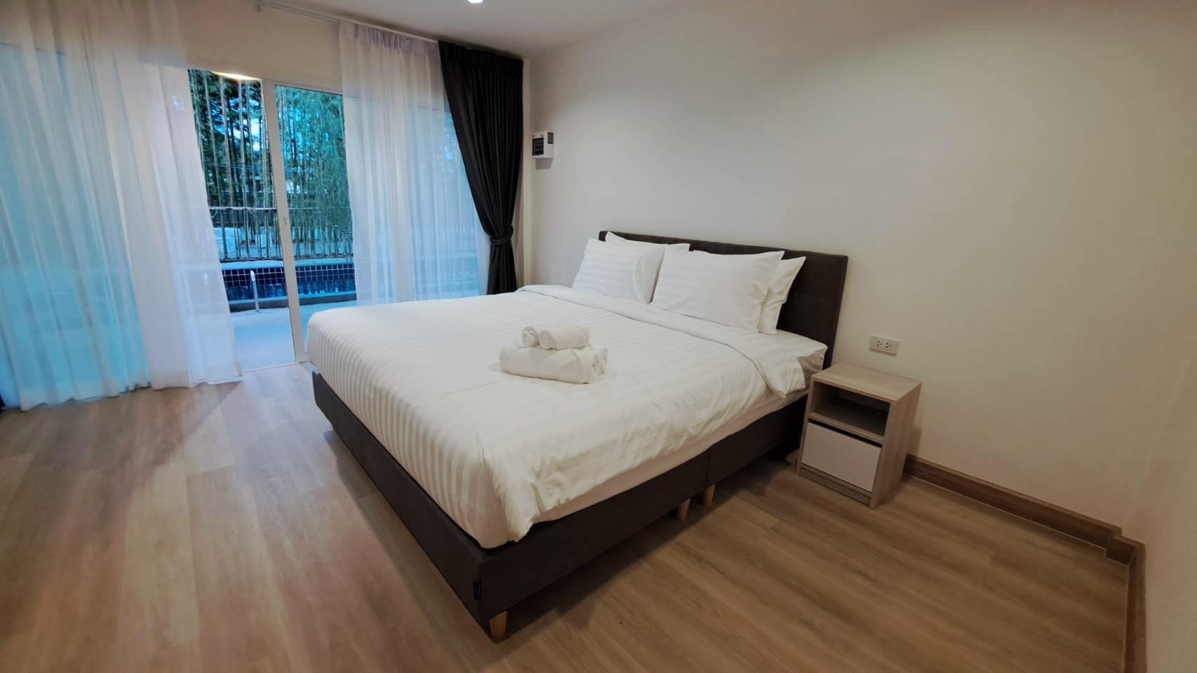 5, White Jade Villa Resort, Sattahip