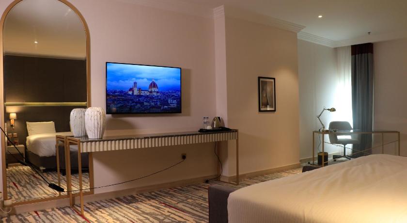 Ramada by Wyndham Doha Old Town Room Type - Chic Room