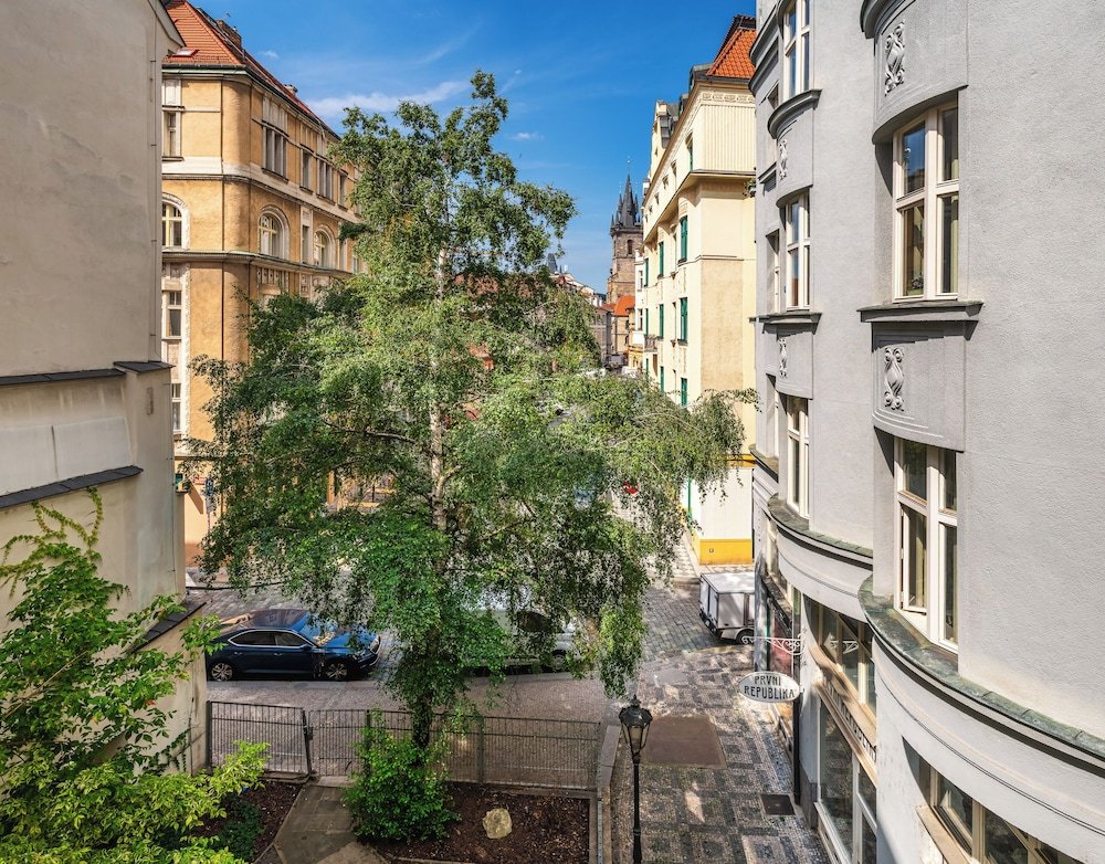 Street view:1000px