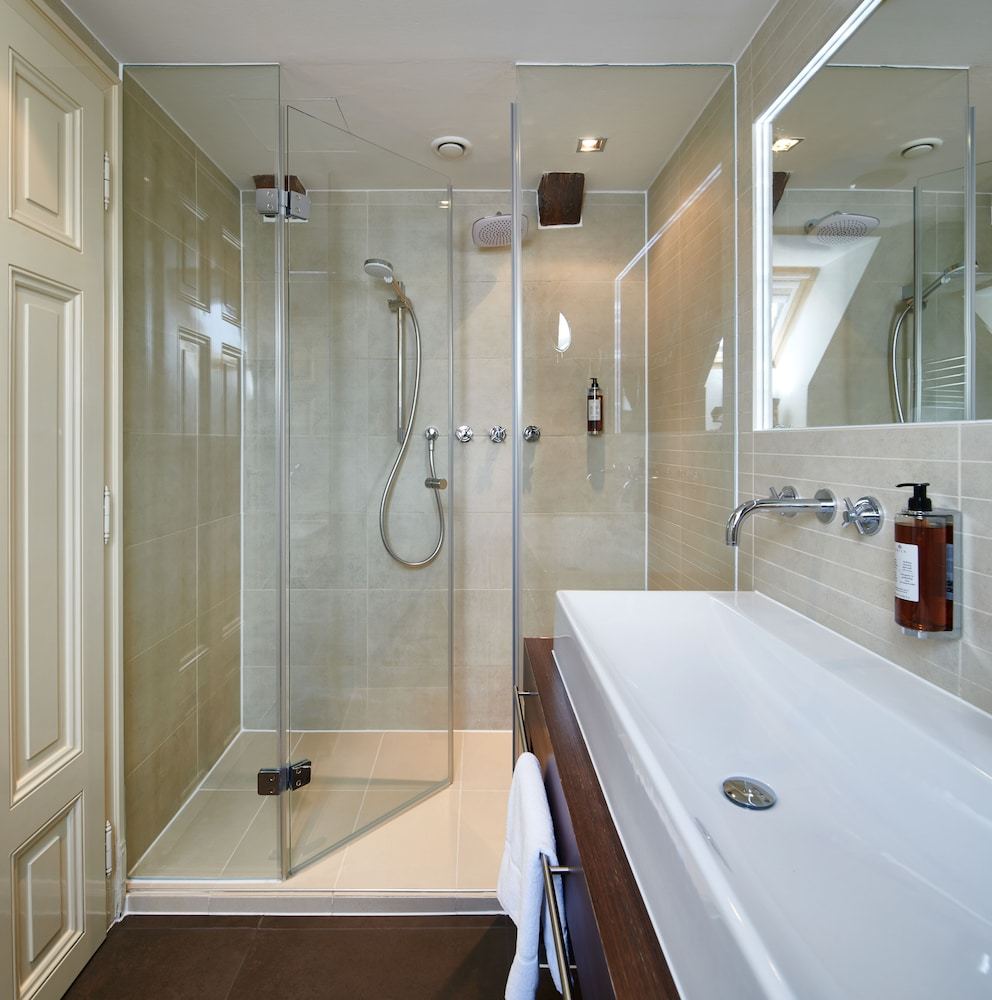 Bathroom:1000px