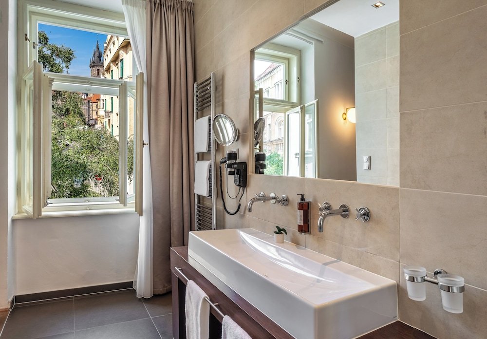 Bathroom:1000px