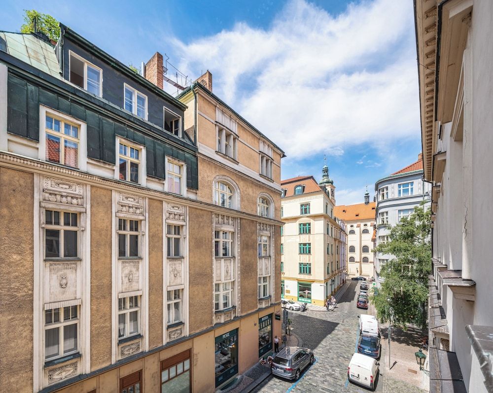 Street view:1000px