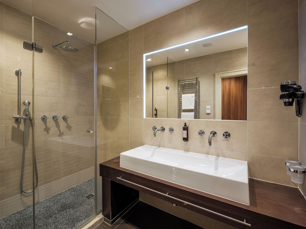Bathroom:1000px