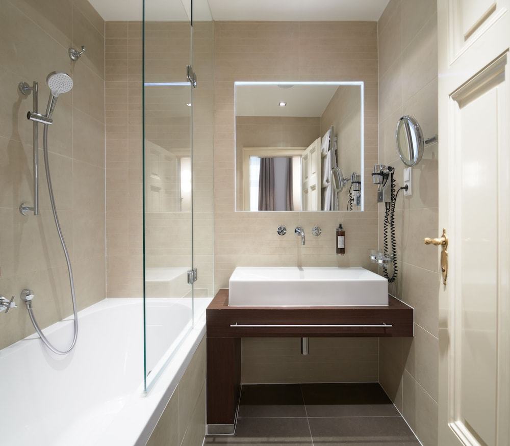 Bathroom:1000px