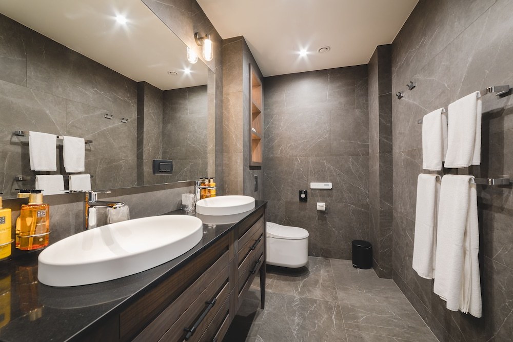 Bathroom:1000px
