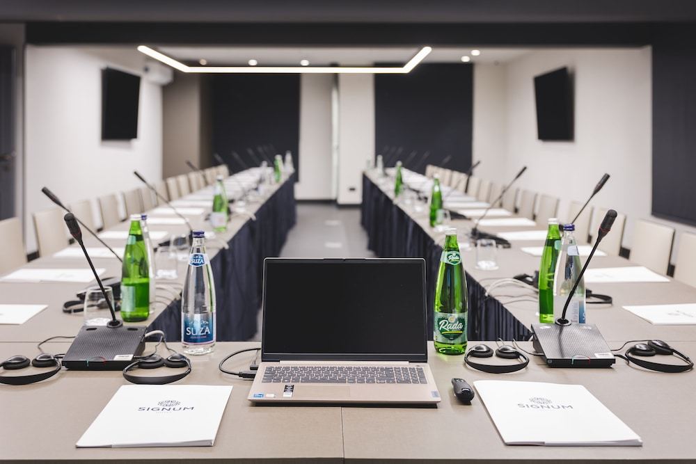 Meeting facility:1000px