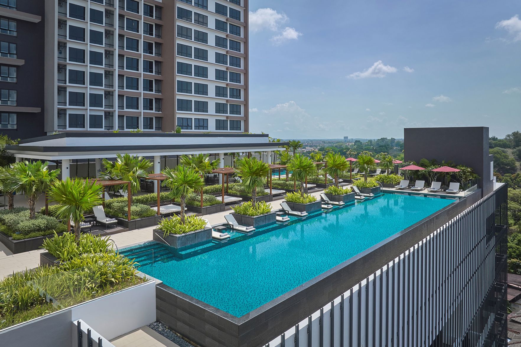 Courtyard by Marriott Melaka - Tap to explore photos