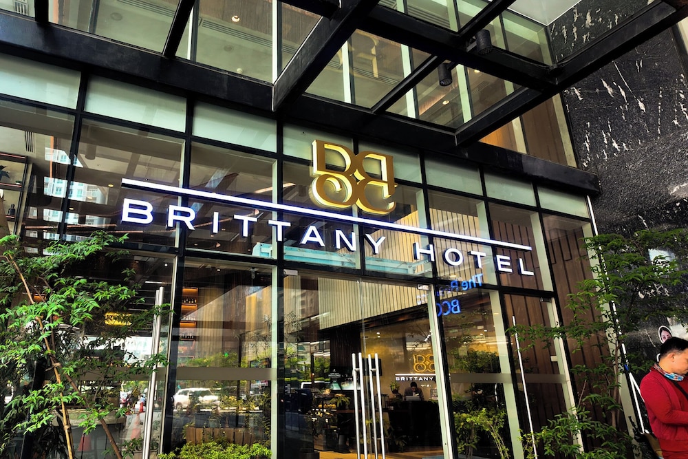 Brittany Hotel BGC, Metro Manila