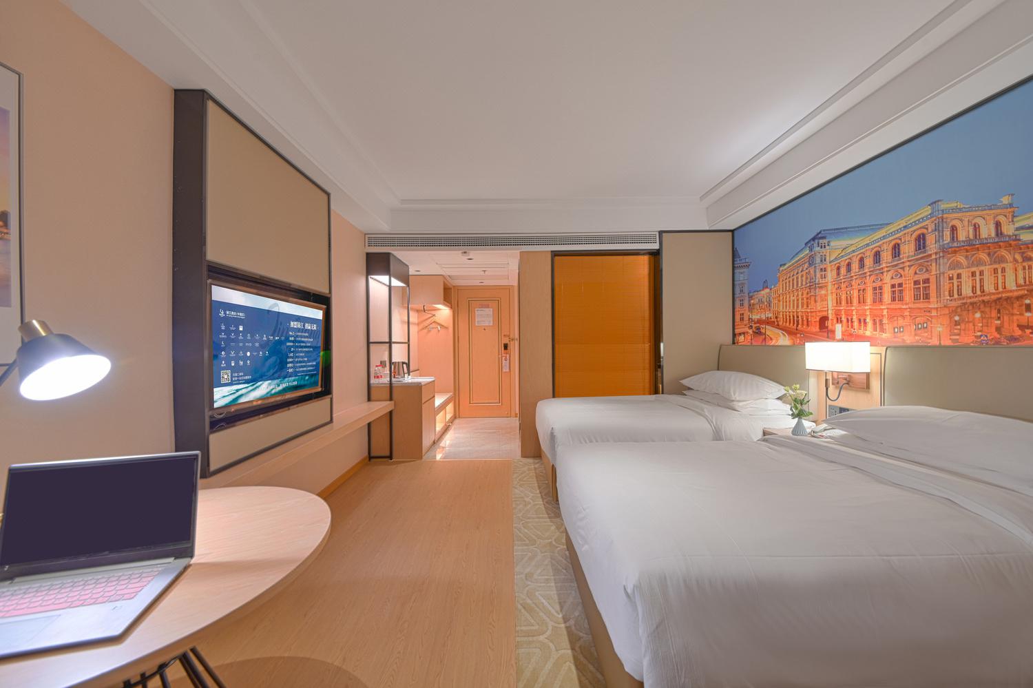 Vienna Hotel (Donghai Jingdu Avenue) - Tap to explore photos