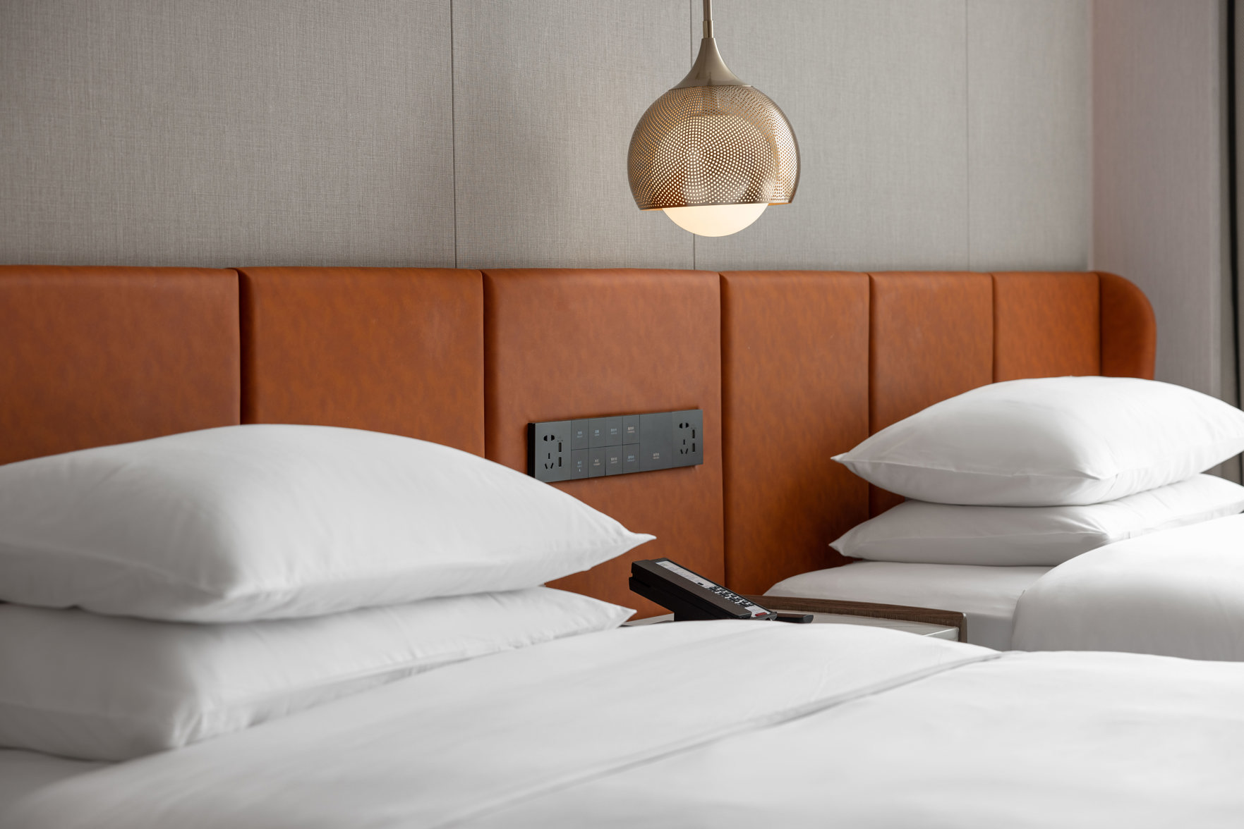 Home2 Suites by Hilton Hefei South Railway Station Room Type - Deluxe Room (2 Beds)