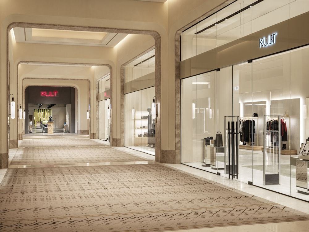 Designer store:1000px