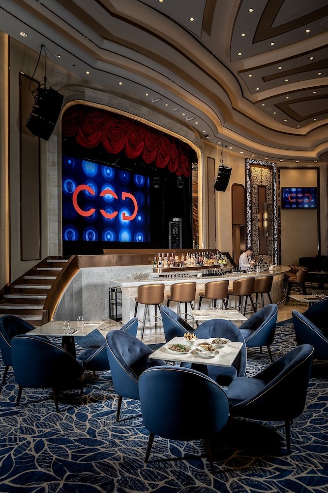 Restaurant:1000px