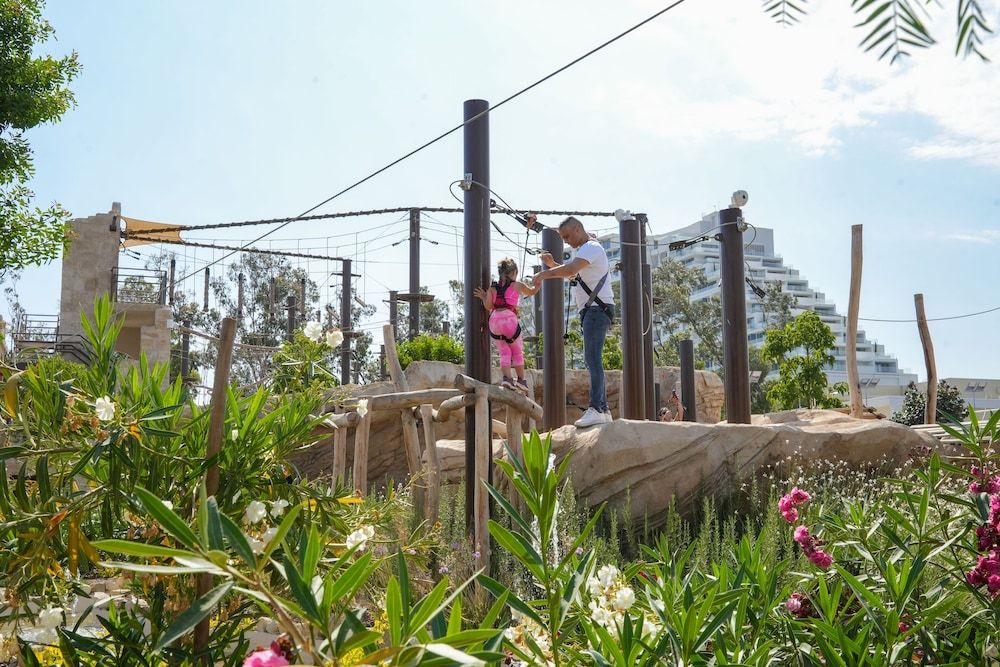 Ropes course (team building):1000px