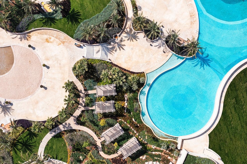 Pool:1000px