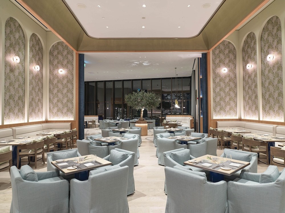 Restaurant:1000px