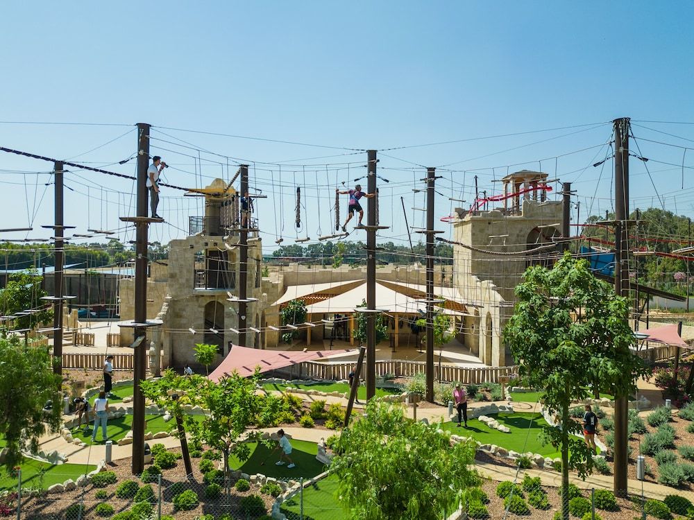 Ropes course (team building):1000px